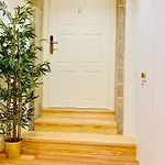 Appartamento The Arch - Charming In The Historic Center *