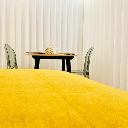 The Arch - Charming In The Historic Center Apartment *